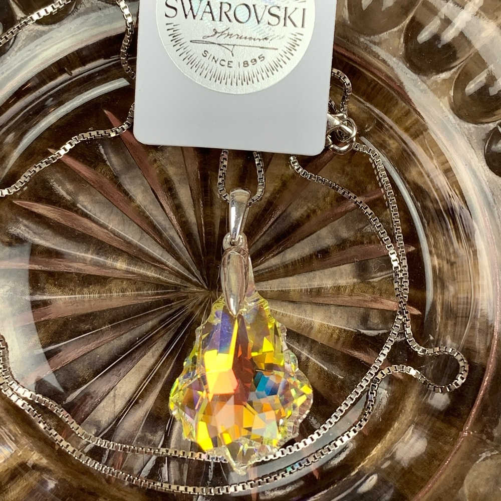 💎Swarovski AB Fancy Pendant💎